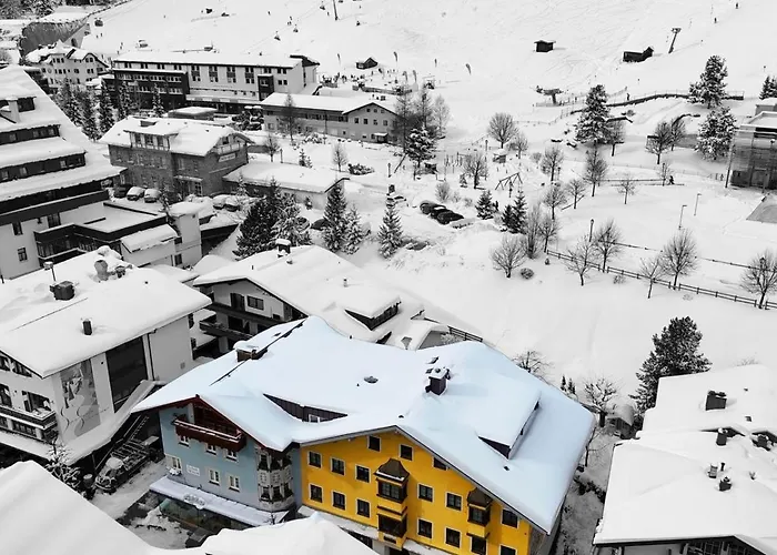 Seeberger Haus לינה וארוחת בוקר סן אנטון