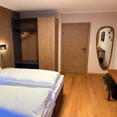 Seeberger Haus فندق مبيت وإفطار 3*